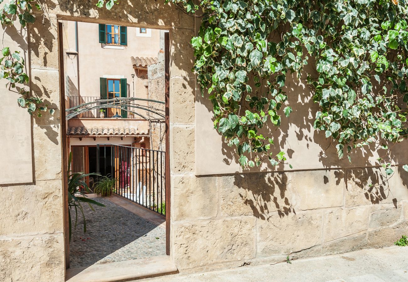 Ferienhaus in Alcudia - Casa with pool Ca Na Blanca