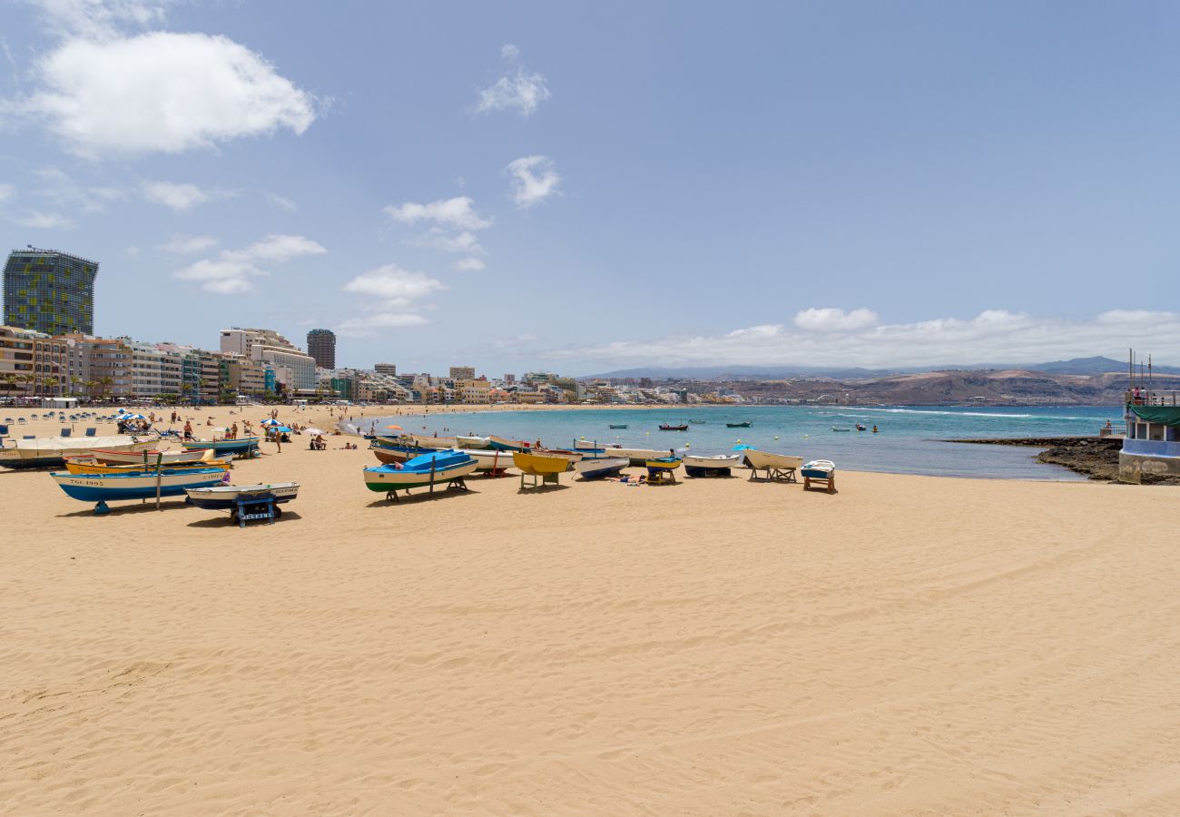 Ferienhaus in Las Palmas de Gran Canaria - Wohnung mit großem Balkon am Meer by CanariasGetaway