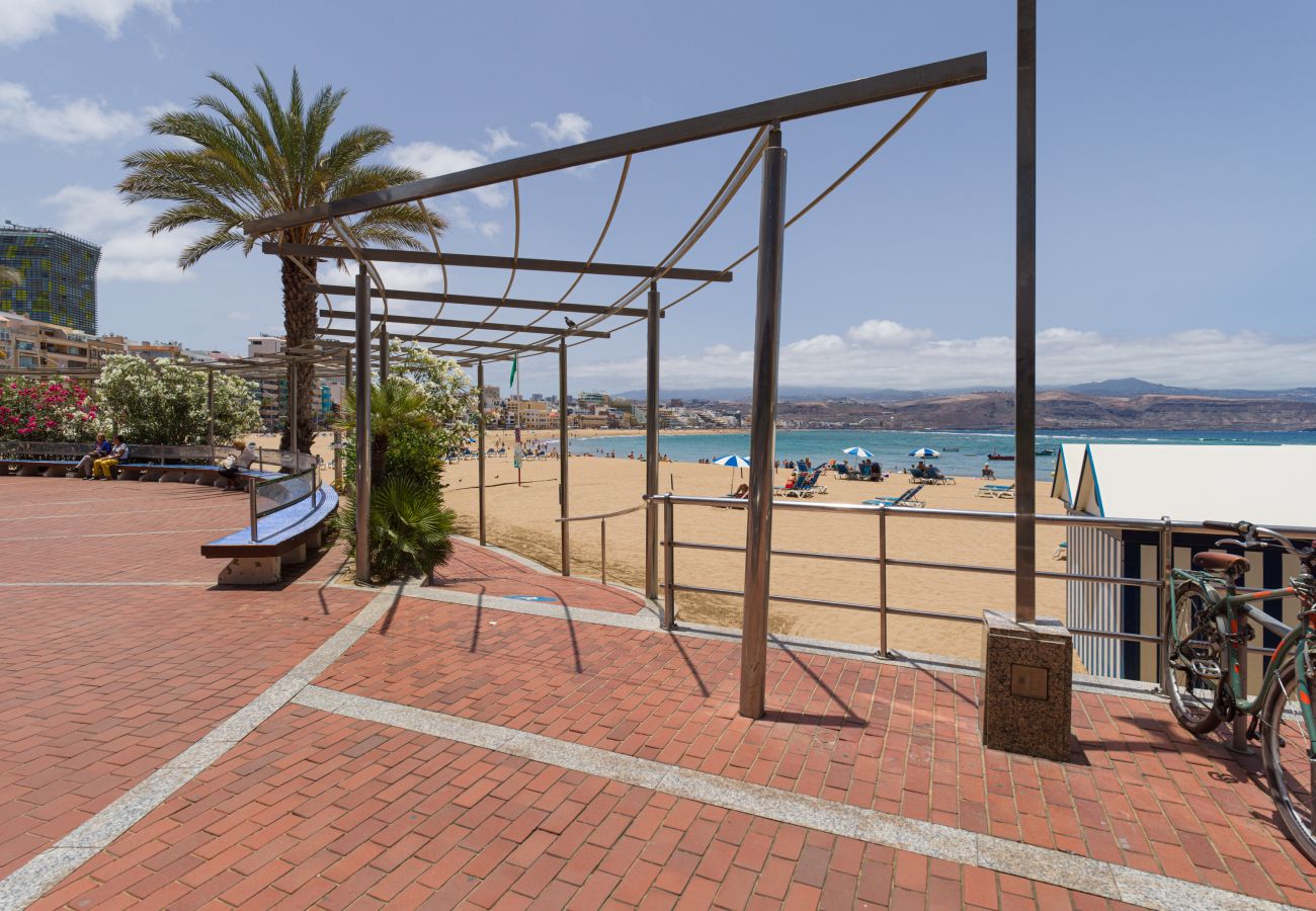 Ferienhaus in Las Palmas de Gran Canaria - Wohnung mit großem Balkon am Meer by CanariasGetaway