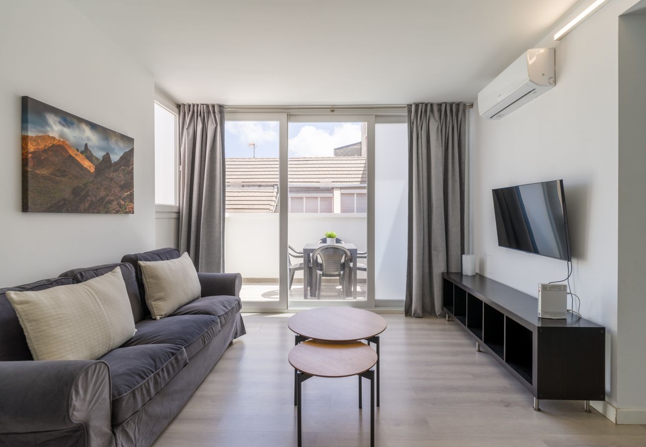 Ferienhaus in Las Palmas de Gran Canaria - Penthouse+Terrace city seaview By CanariasGetaway 