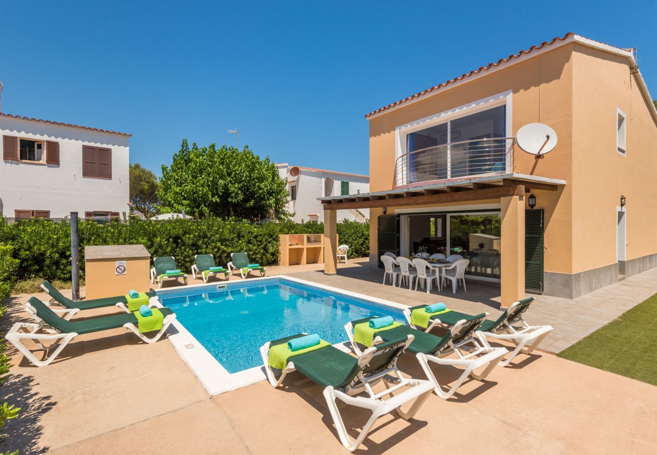 Villa in Arenal d´en Castell - VILLA GARBO