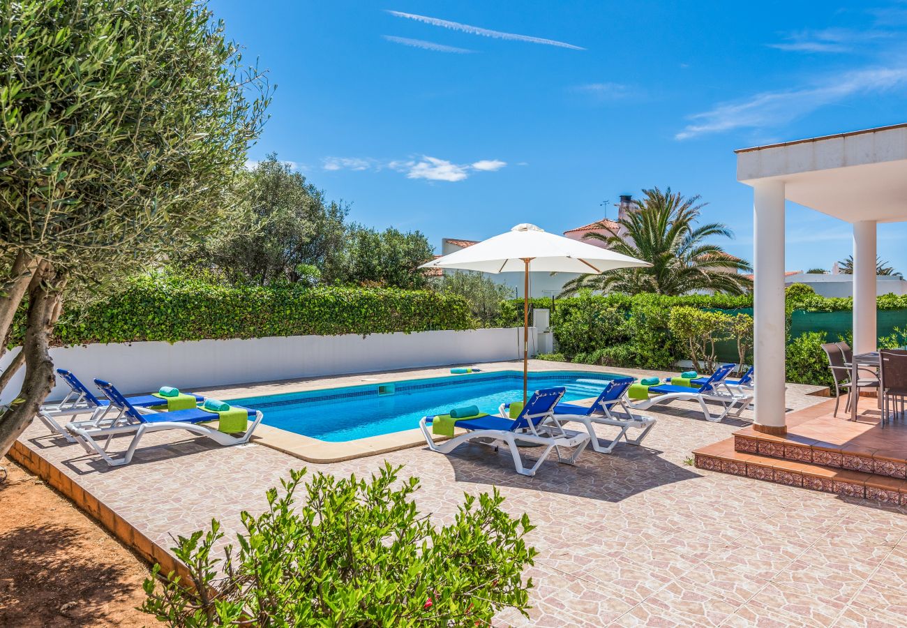 Villa in Cala´n Blanes - Menorca Velasco