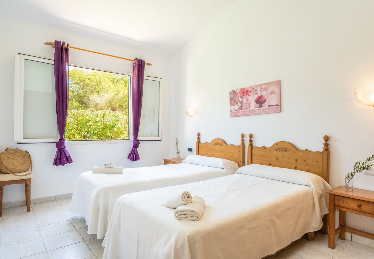 Villa in Cap d´Artruix - Menorca Luna