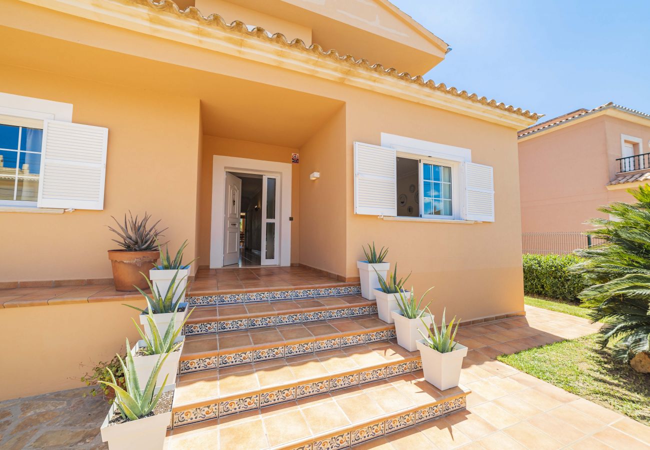 Villa in Alcudia - Joana Barcares