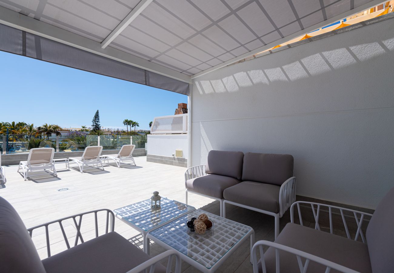 Ferienhaus in Mogán - Exclusive renovated at first line Mogan Beach