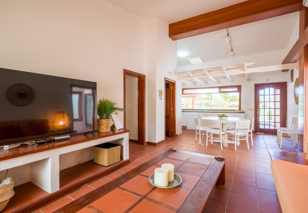 Chalet in San Bartolomé de Tirajana - Casa Gran Canaria – Privater beheizter Pool, Spielzimmer und Spielplatz