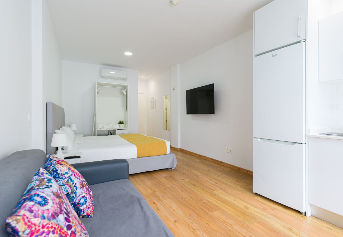 Studio in Las Palmas de Gran Canaria - OK Las Canteras 5B by CanariasGetaway