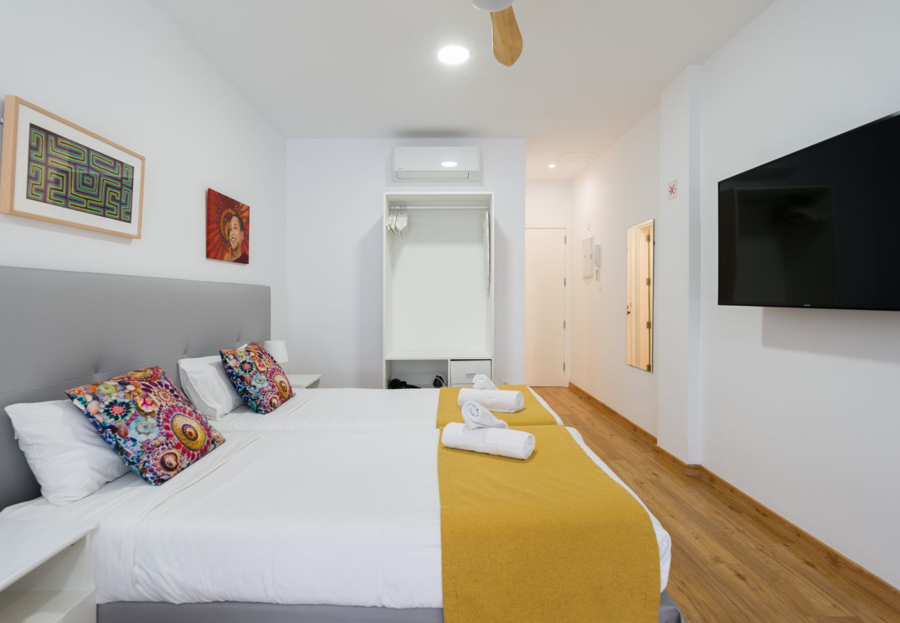 Studio in Las Palmas de Gran Canaria - OK Las Canteras 5B by CanariasGetaway