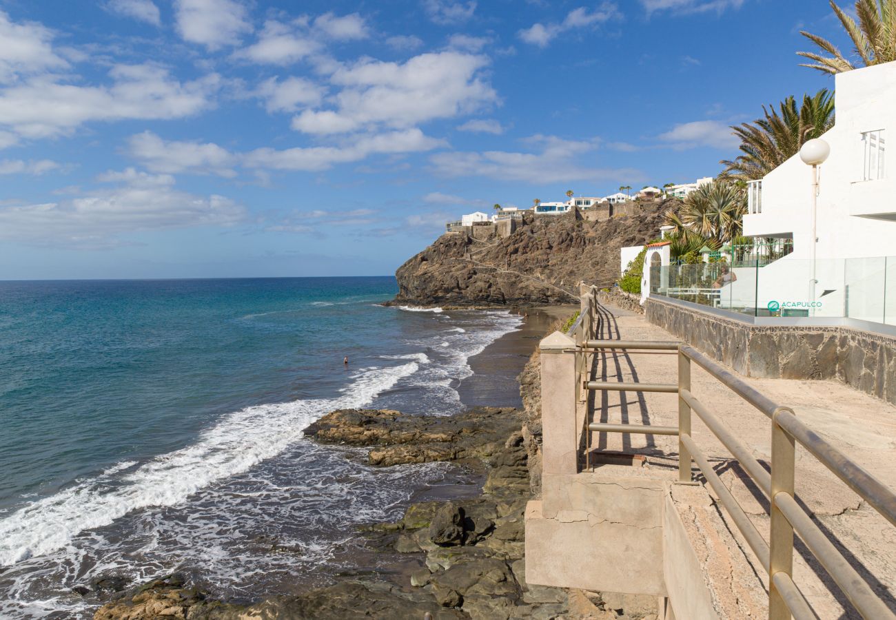 Ferienhaus in Maspalomas -  Viewpoint Over The Cliff By CanariasGetaway