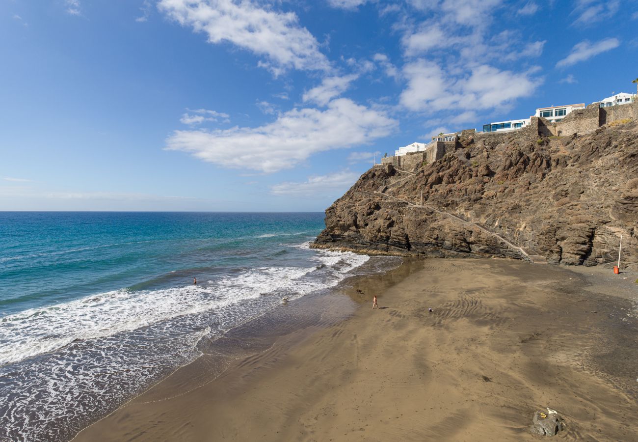 Ferienhaus in Maspalomas -  Viewpoint Over The Cliff By CanariasGetaway