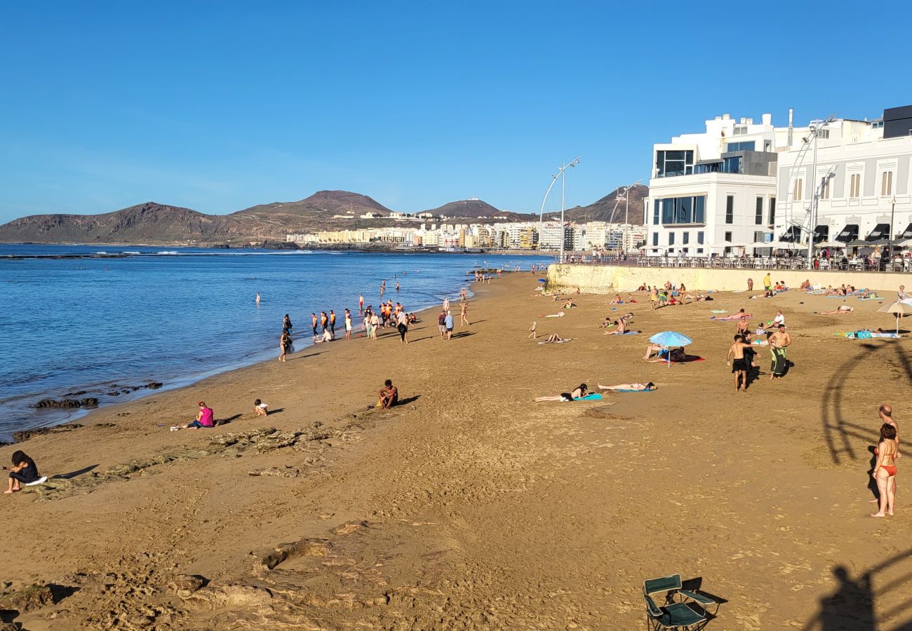 Studio in Las Palmas de Gran Canaria - Basalto Beach Home By CanariasGetaway 