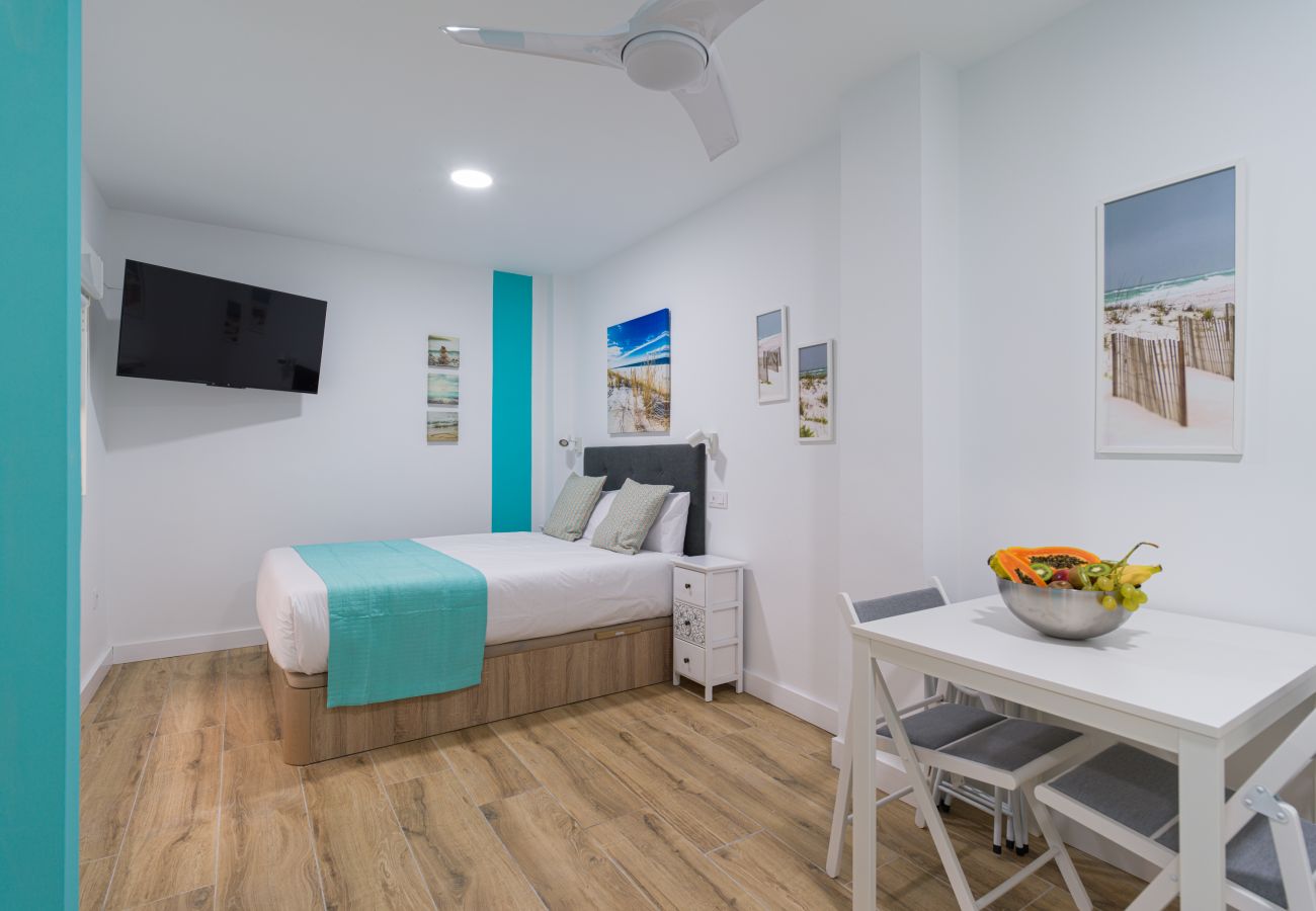 Studio in Las Palmas de Gran Canaria - Canteras Blue Reef by Canariasgetaway 