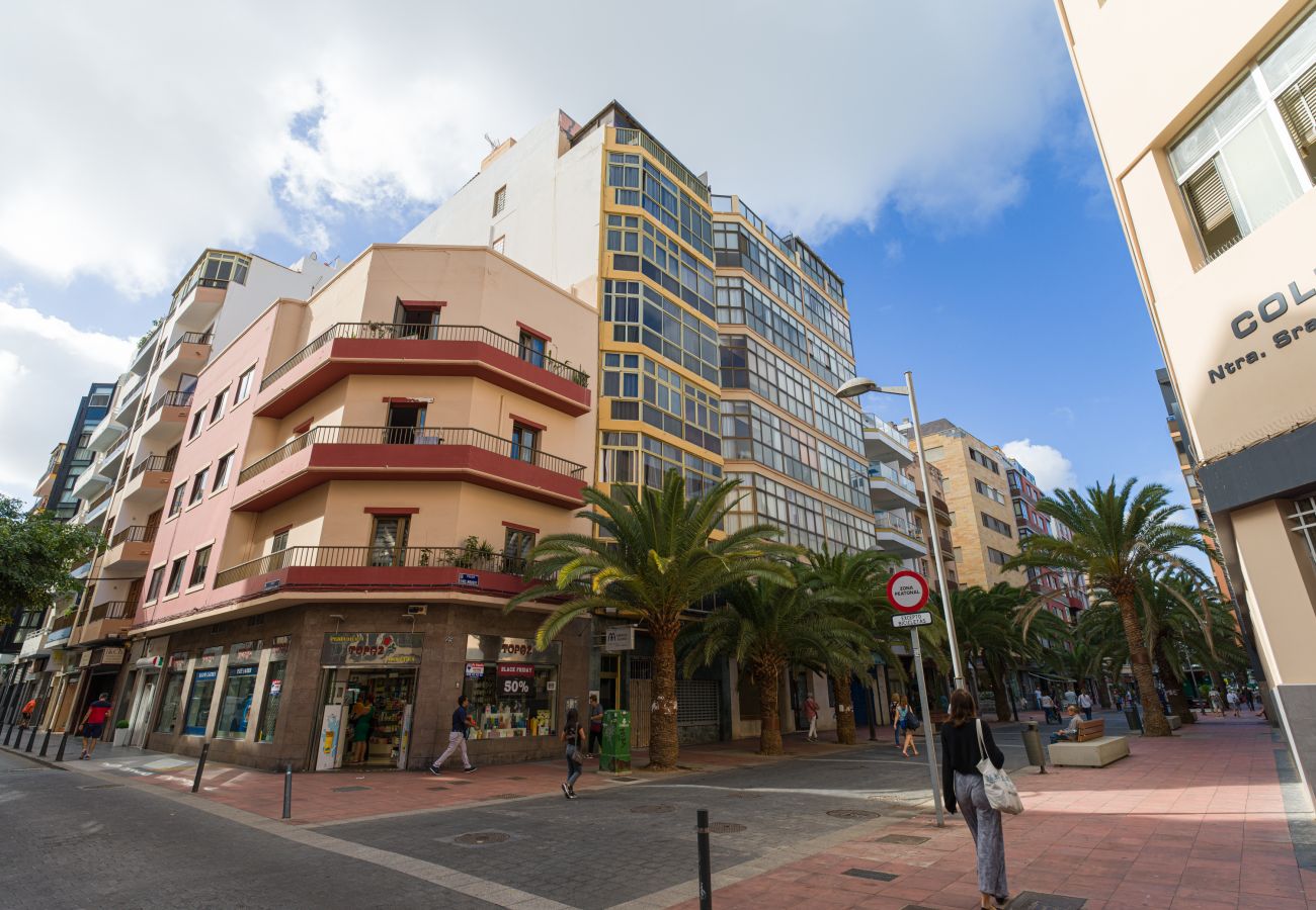 Studio in Las Palmas de Gran Canaria - Canteras Blue Reef by Canariasgetaway 