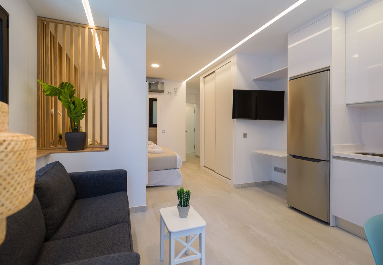 Studio in Las Palmas de Gran Canaria - Vinka Beach Home By CanariasGetaway