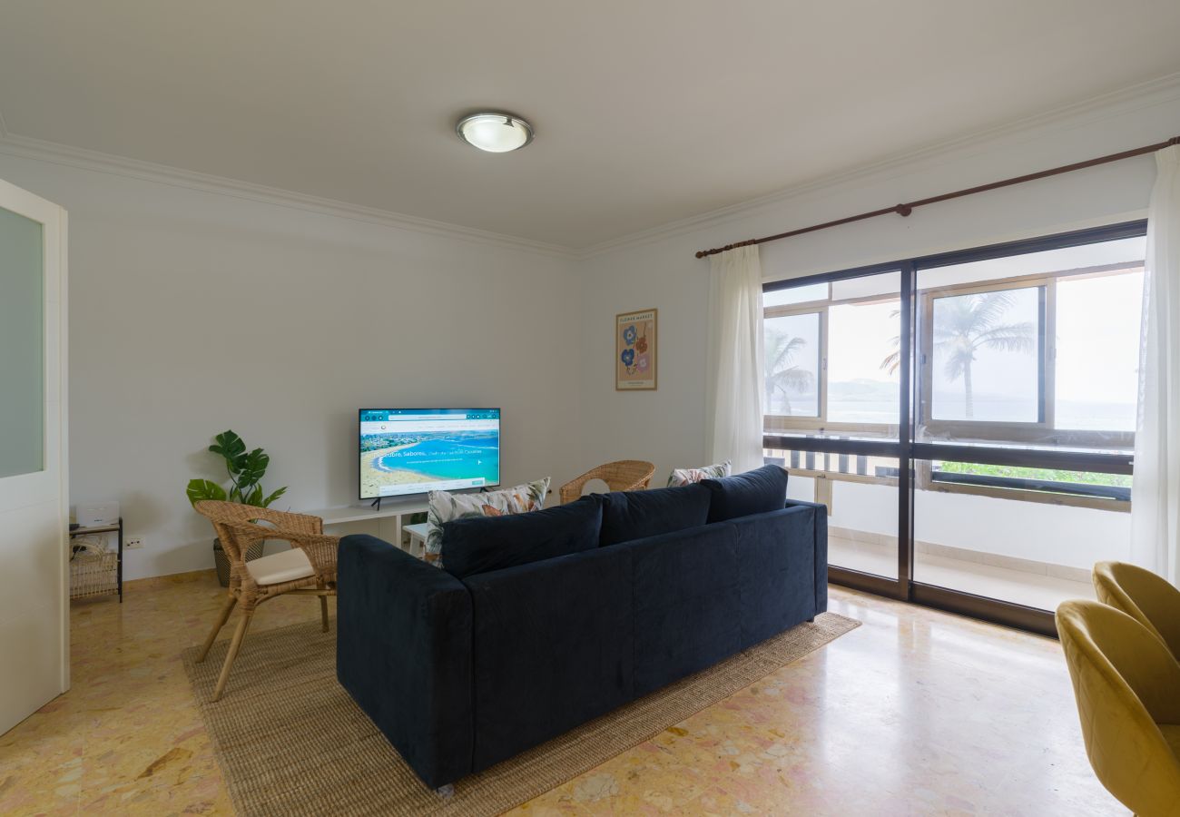 Ferienhaus in Las Palmas de Gran Canaria - Beach Front Las Canteras By CanariasGetaway