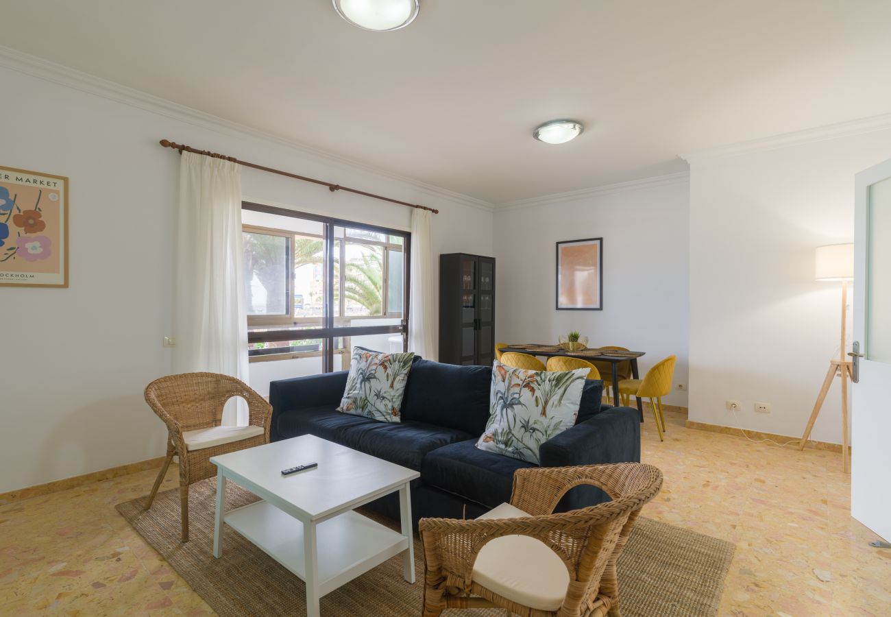 Ferienhaus in Las Palmas de Gran Canaria - Beach Front Las Canteras By CanariasGetaway