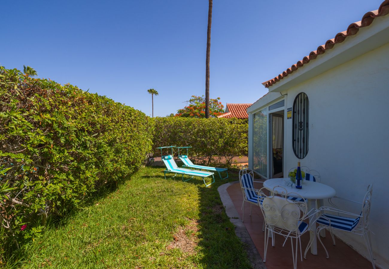 Bungalow in Maspalomas - Sun and Serenity By CanariasGetaway