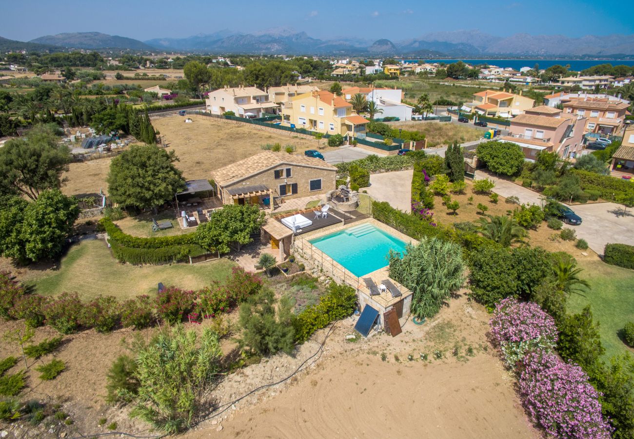 Villa en Alcúdia - Villa Barcares Petit, pool & sea