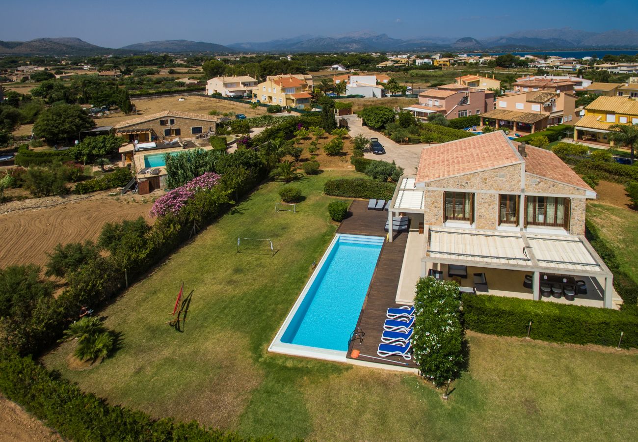 Villa en Alcúdia - Villa Barcares Gran para 16