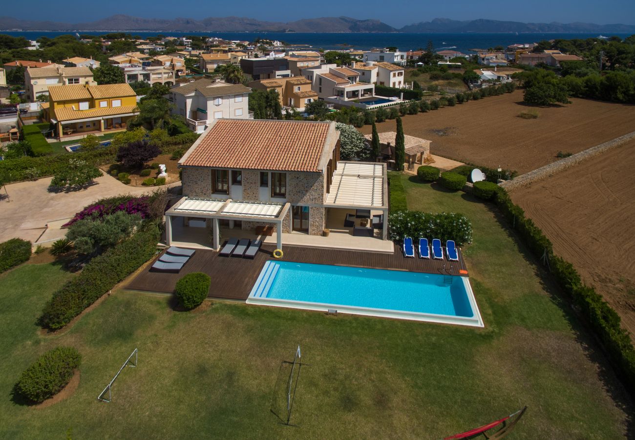 Villa en Alcúdia - Villa Barcares Gran para 16