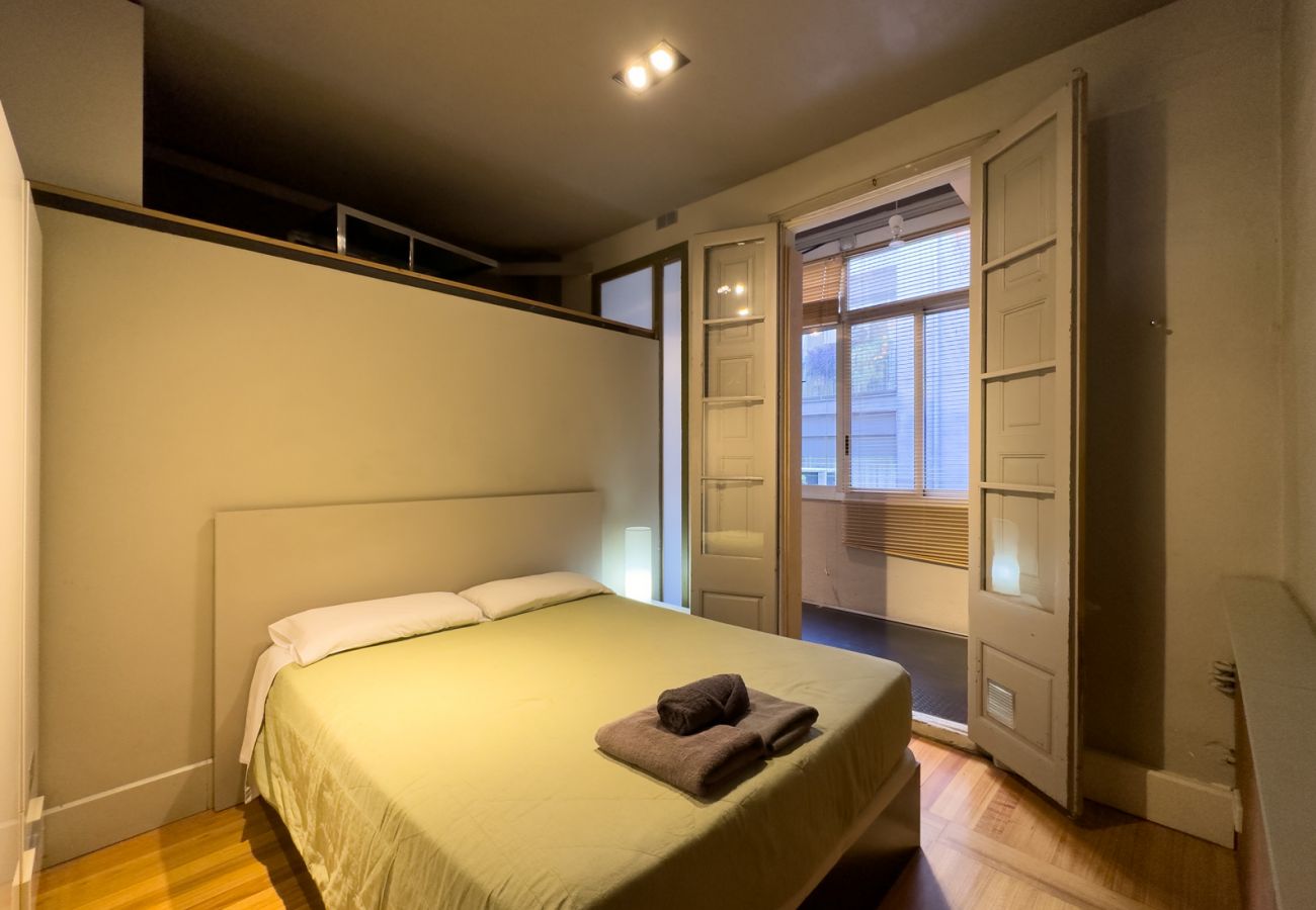 Apartamento en Barcelona - GRACIA DREAM, piso turístico  restaurado de diseño en Gràcia, Barcelona centro