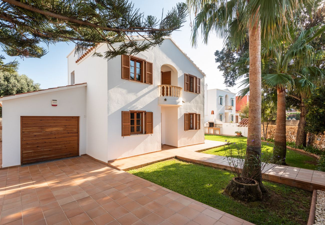 Villa en Cala´n Blanes - Elena