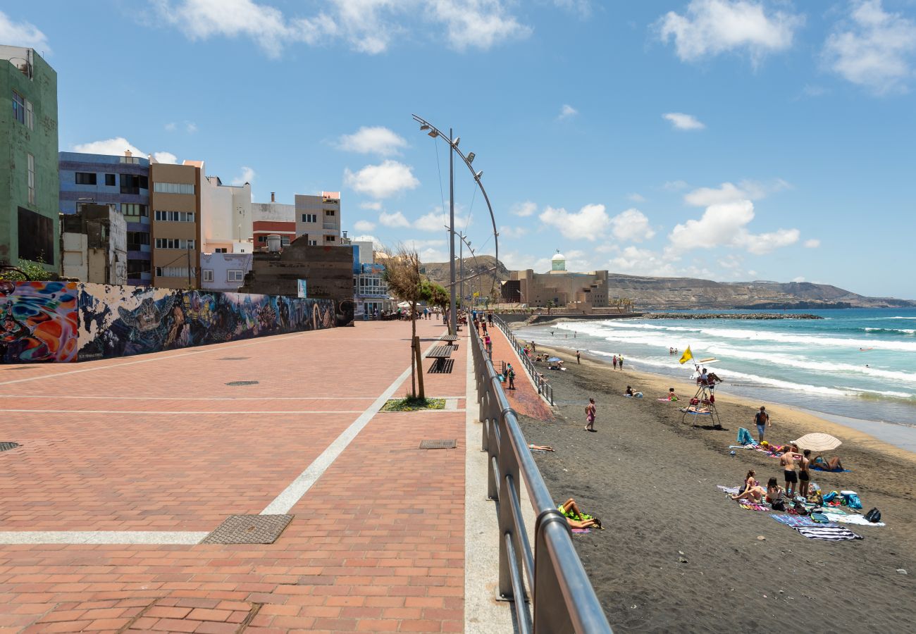 Casa en Las Palmas de Gran Canaria - Surf Beach Canteras & Parking By CanariasGetaway 