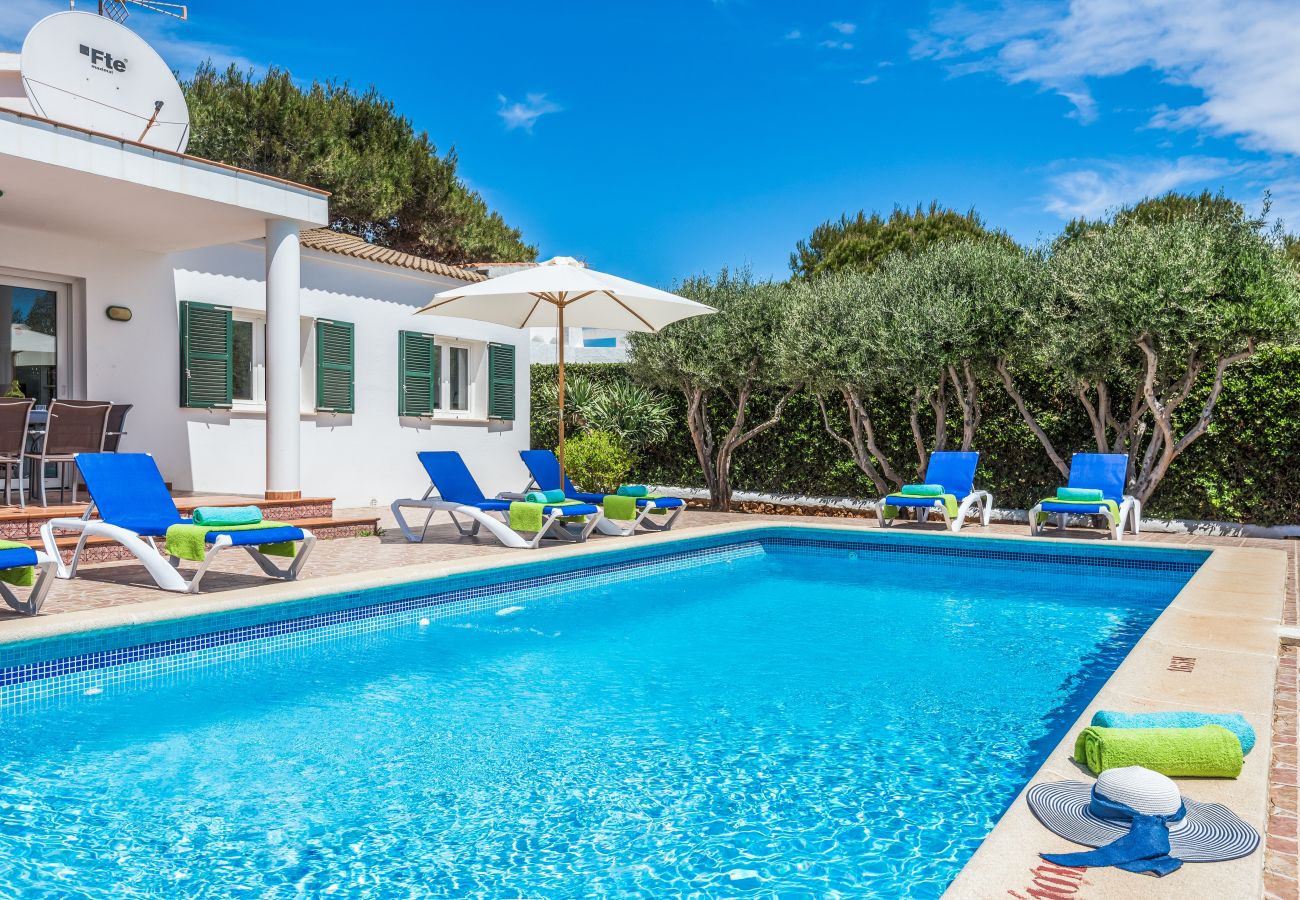 Villa en Cala´n Blanes - Menorca Velasco