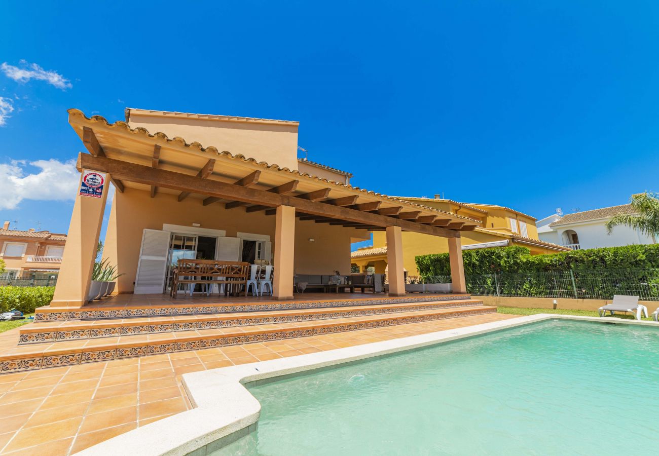 Villa en Alcúdia - Joana Barcares