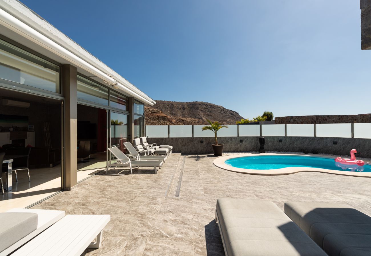 Casa en Mogán - Espectacular casa con piscina privada climatizada en paraíso 