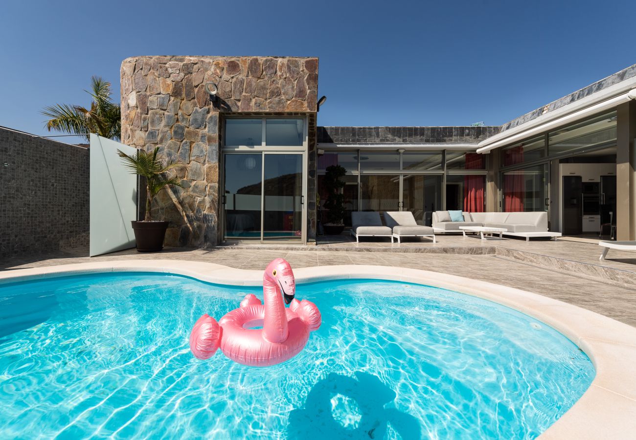 Casa en Mogán - Espectacular casa con piscina privada climatizada en paraíso 