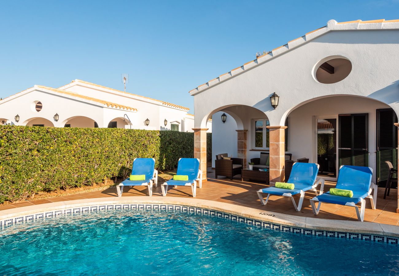 Villa en Cap d´Artruix - VILLA FUCSIA Menorca