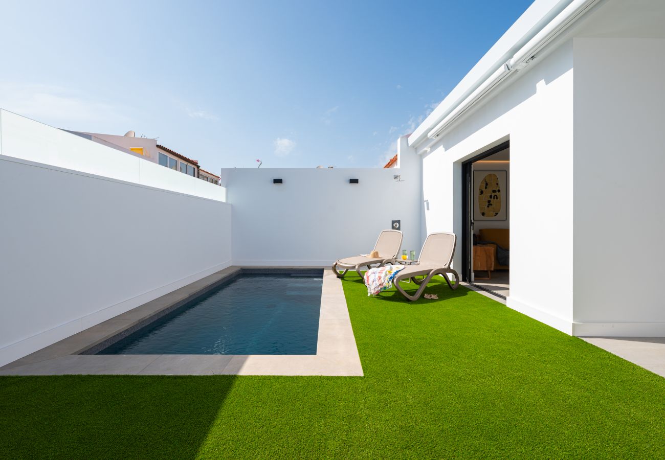 Casa en San Bartolomé de Tirajana - PISCINA PRIVADA CLIMATIZADA - 100% REFORMADA