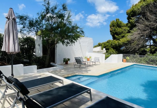 Villa en Cala Morell - SES ROQUES VERMELLES 