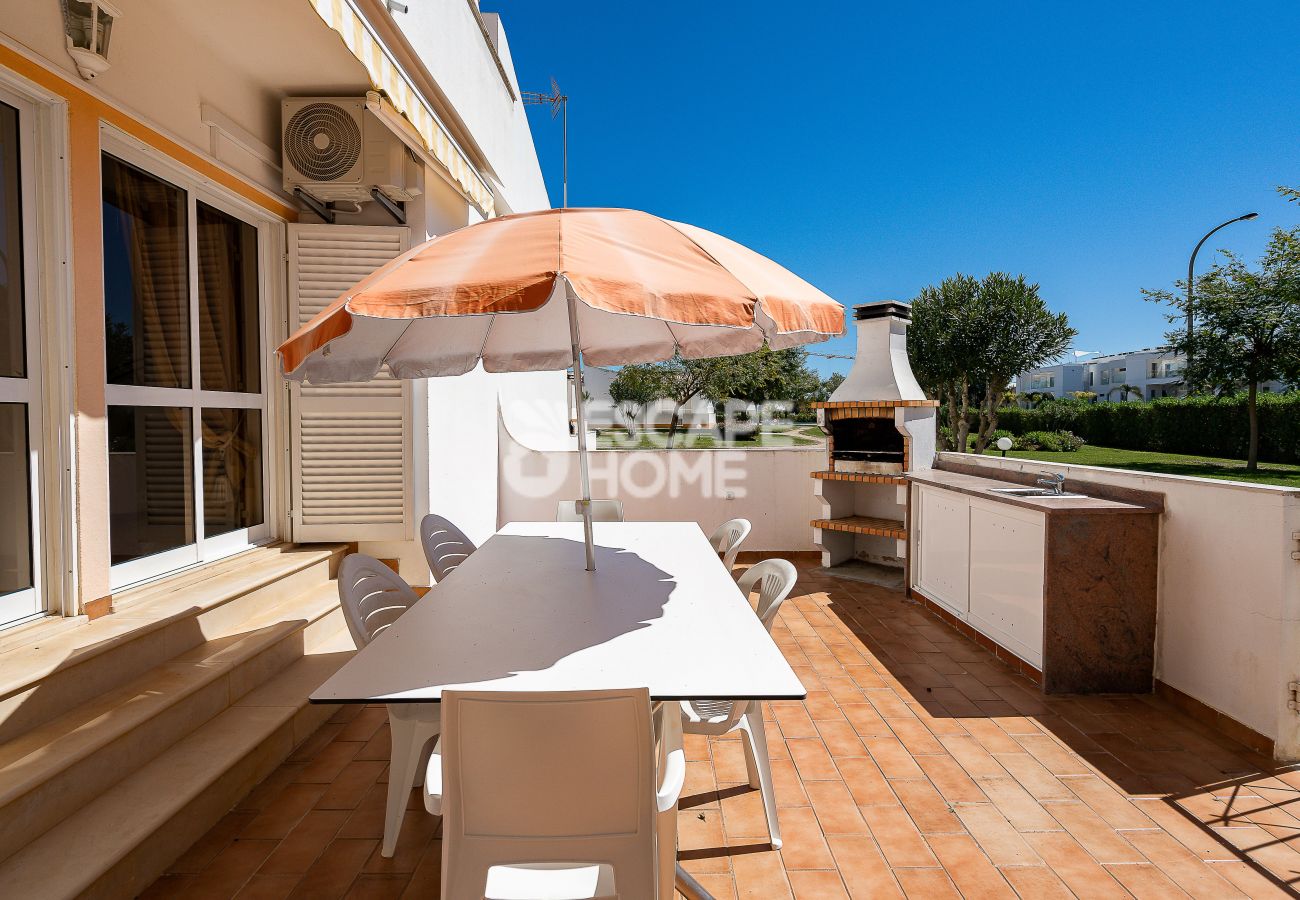 Casa adosada en Vilamoura - Vilamoura Beach House by Escape Home