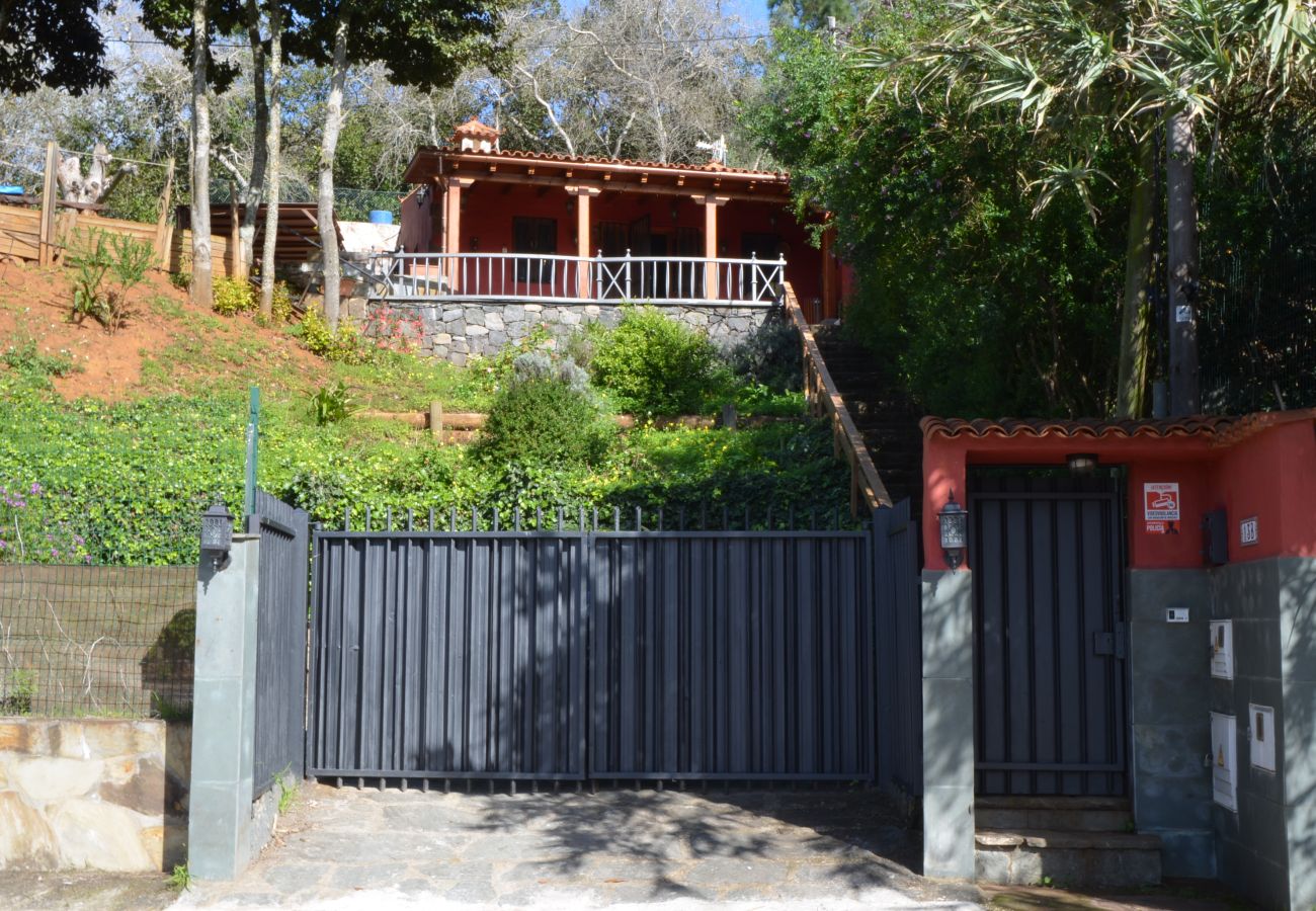 Casa rural en Valleseco - Sombra del Laurel