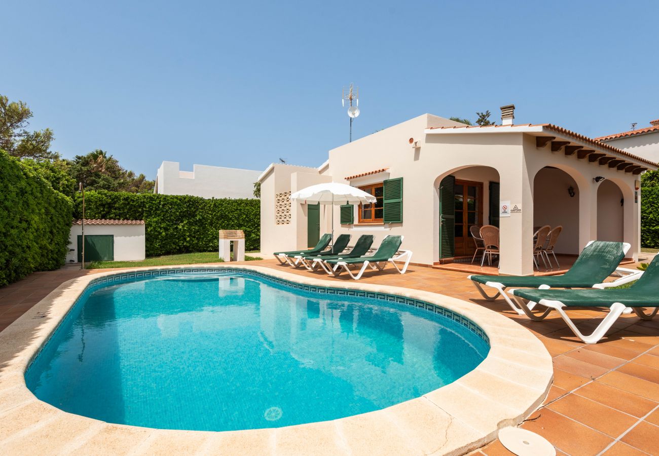 Villa à Cala Blanca - Villa parfaite ! Piscine privée, BBQ, Climatisation, Wifi ! !!!