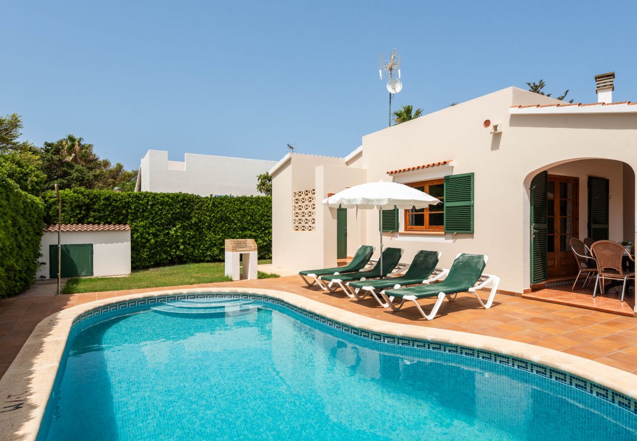 Villa à Cala Blanca - Villa parfaite ! Piscine privée, BBQ, Climatisation, Wifi ! !!!