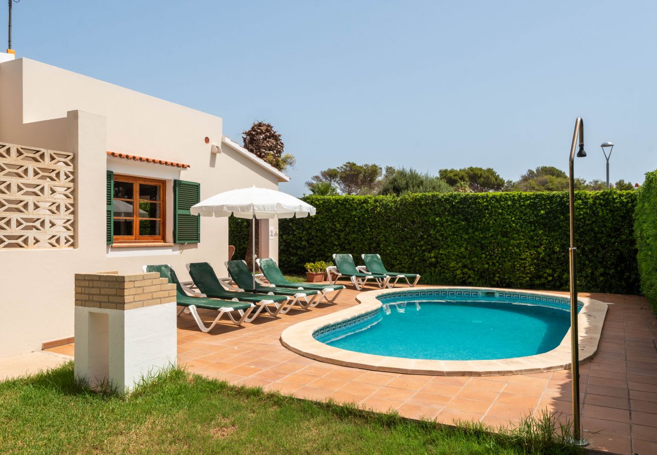 Villa à Cala Blanca - Villa parfaite ! Piscine privée, BBQ, Climatisation, Wifi ! !!!