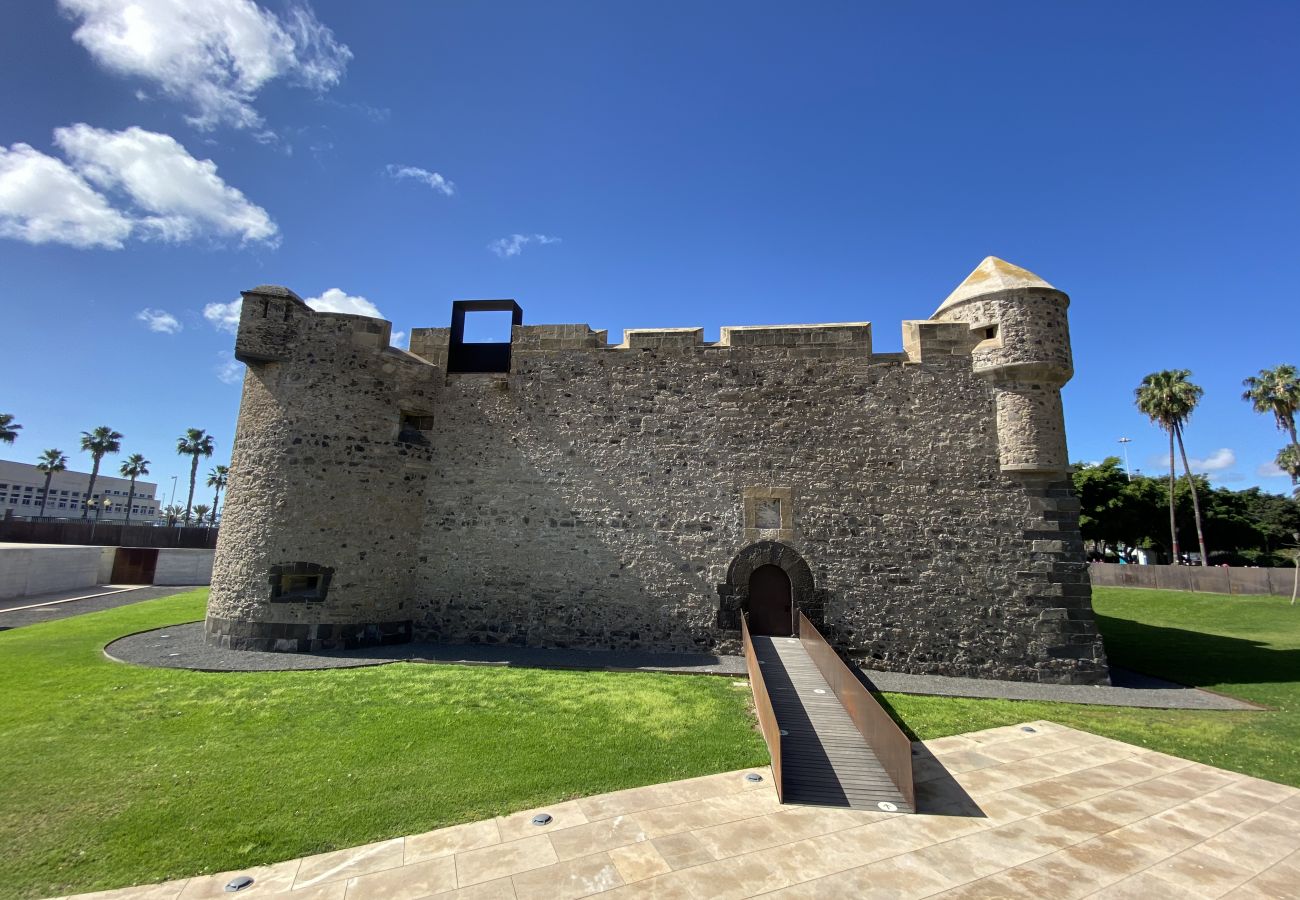 Maison à Las Palmas de Gran Canaria - Castle and Park view  By CanariasGetaway 