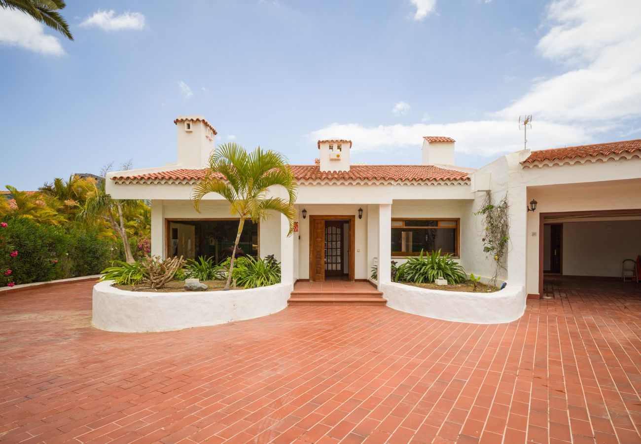 Chalet à San Bartolomé de Tirajana - Casa Gran Canaria - Piscina Privada climatizada