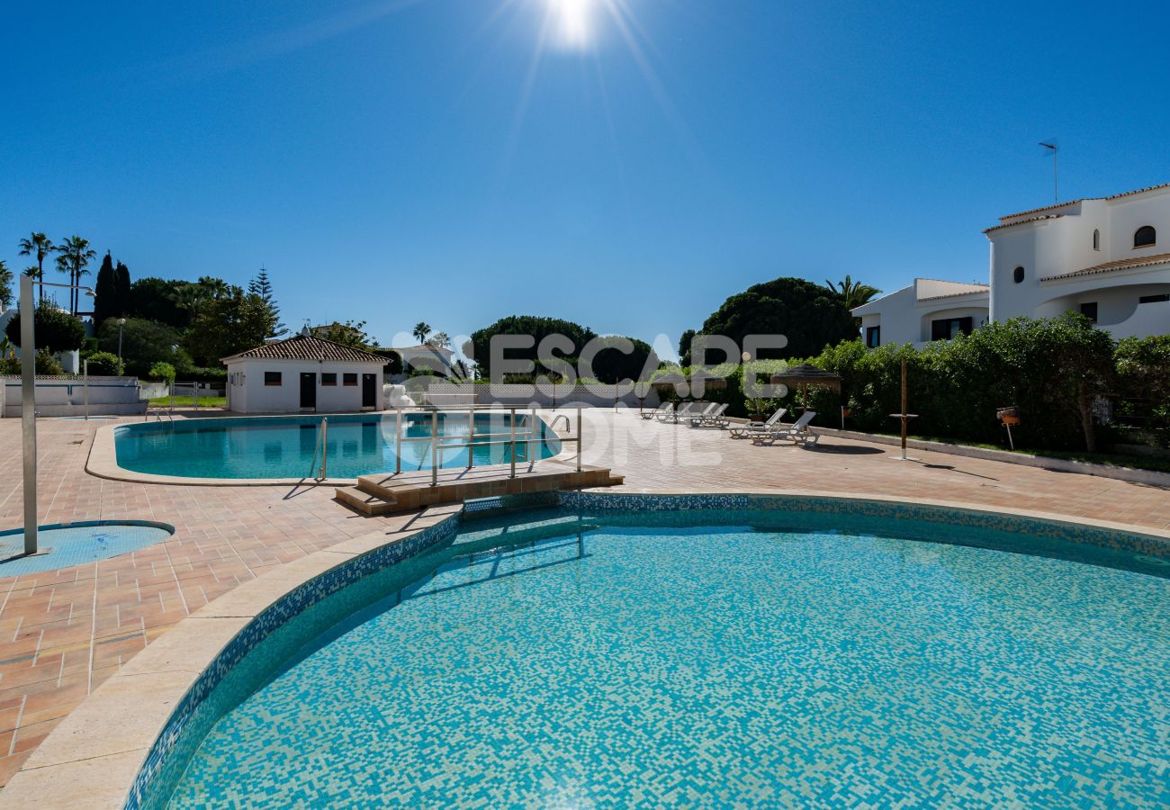 Maison mitoyenne à Porches - Villa Estrela do Mar by Escape Home