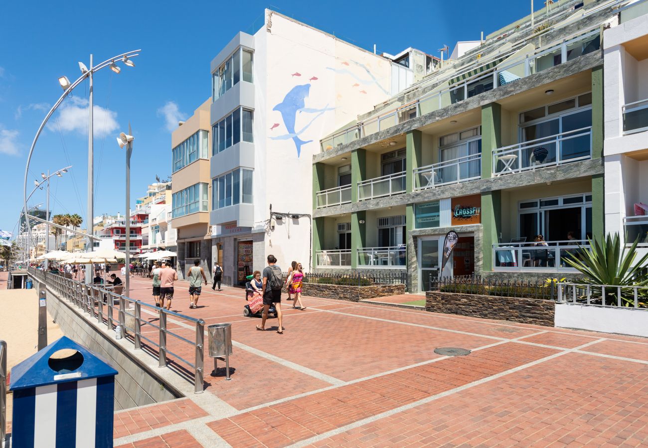 Casa a Las Palmas de Gran Canaria - Front line with nice terrace By CanariasGetaway 