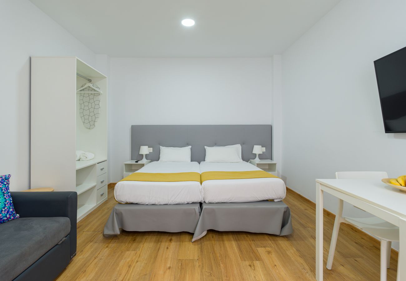 Studio a Las Palmas de Gran Canaria - OK Las Canteras 5D by CanariasGetaway