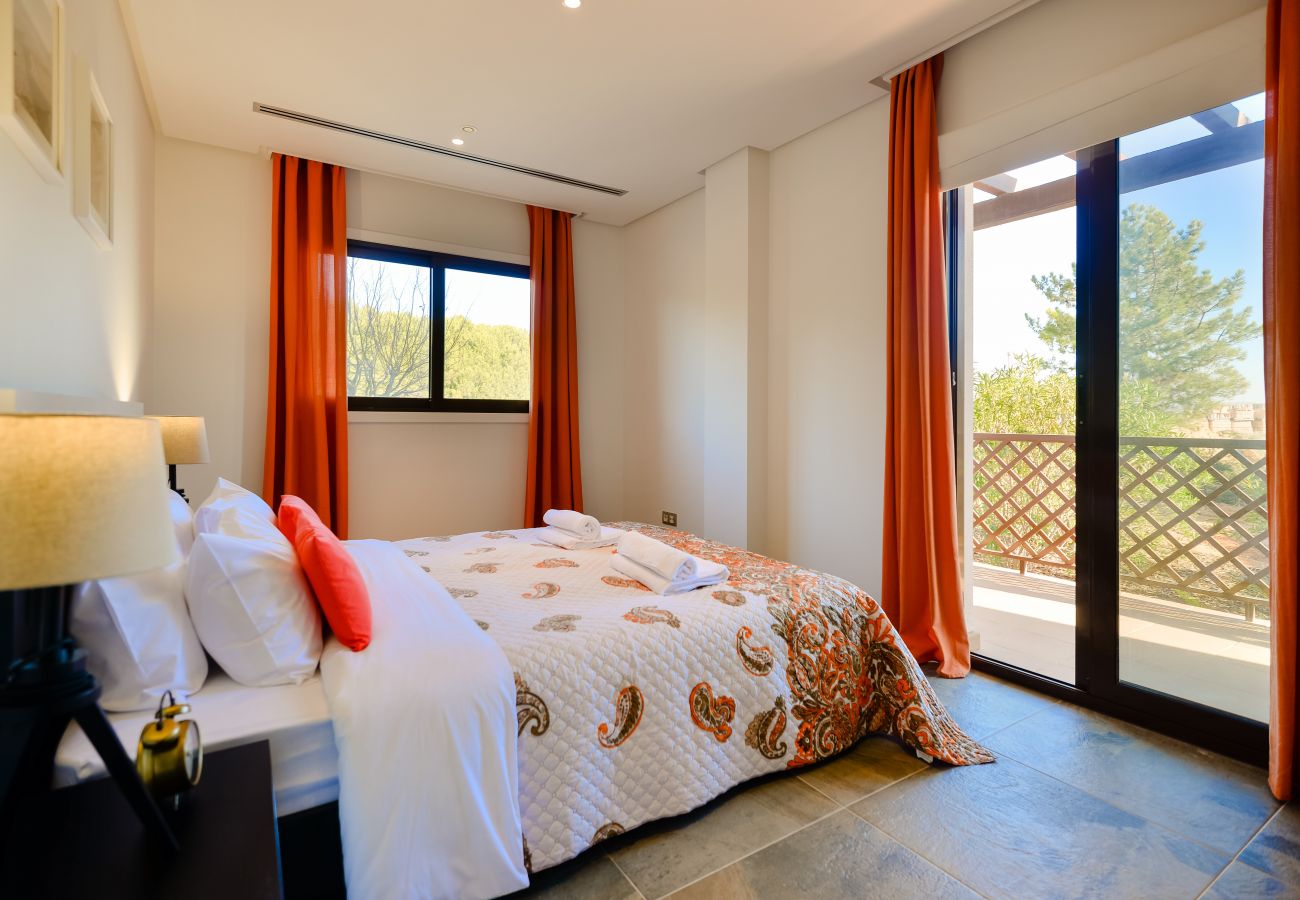 Apartment in Albufeira - Falesia Beach B