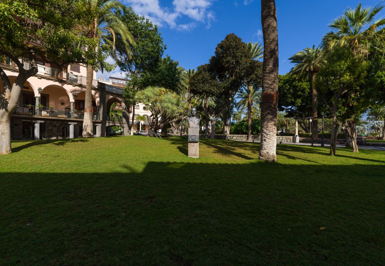 Townhouse in Las Palmas de Gran Canaria - Cosmopolitan Design by CanariasGetaway 