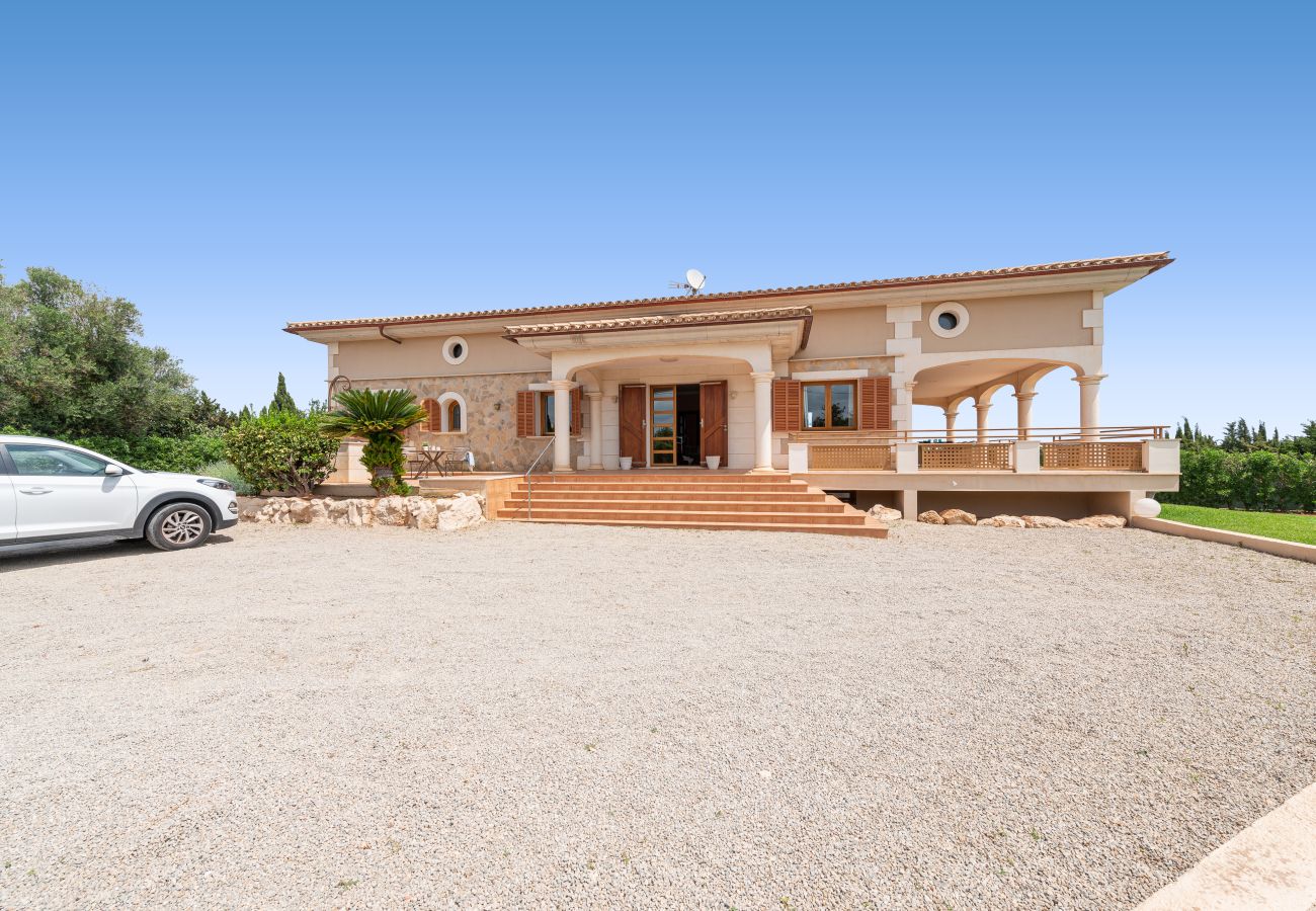 Country house in Muro - Villa Octopus