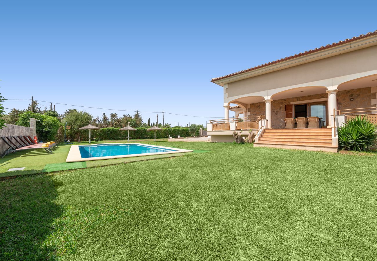 Country house in Muro - Villa Octopus