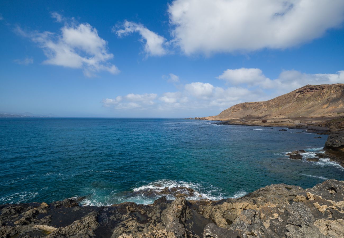 House in Las Palmas de Gran Canaria - Confital Beach Home By CanariasGetaway 